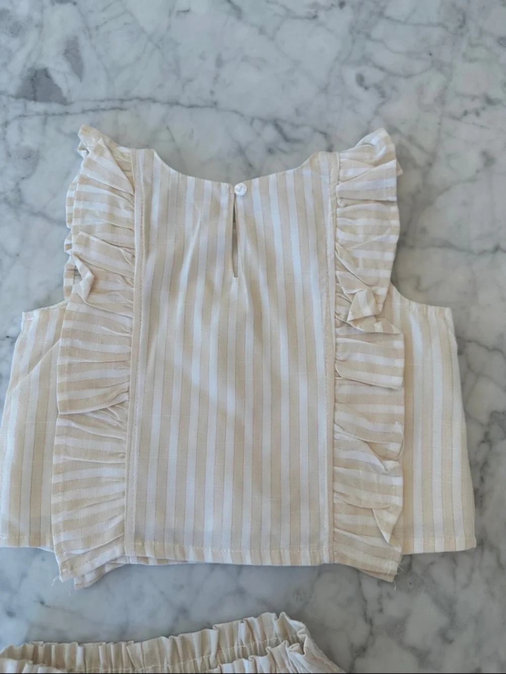 Btween Striped Ruffle Crop Top & Shorts Set - Cream and White 4Y - Picture 4 of 5